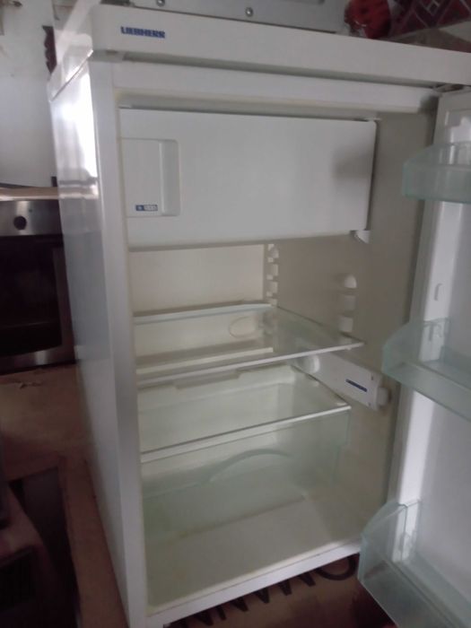 Холодильник офісний SEG з Німеччини.