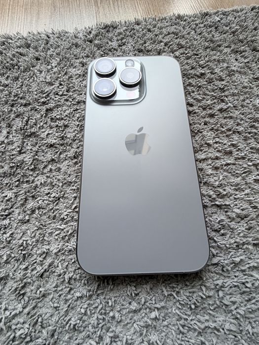 Iphone 15 Pro 128GB - Titanium Natural