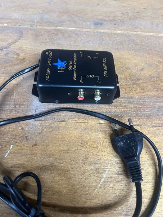 Przedwzmacniacz gramofonowy HQ PRE AMP-220