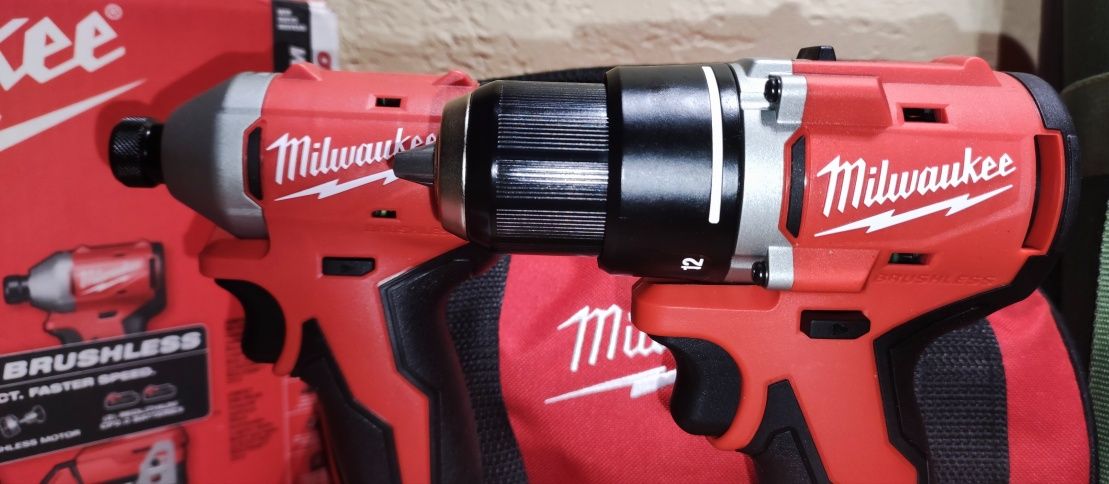 Milwaukee 3692-22CT оригінал із Штатів новинка 2023р.