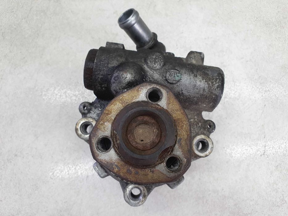 Гідропідсилювач керма насос ГУР Volkswagen Passat B3 2.0 2.8 / 1.9 TD