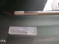Канцелярский скальпель , модельный нож , резак металлический острый