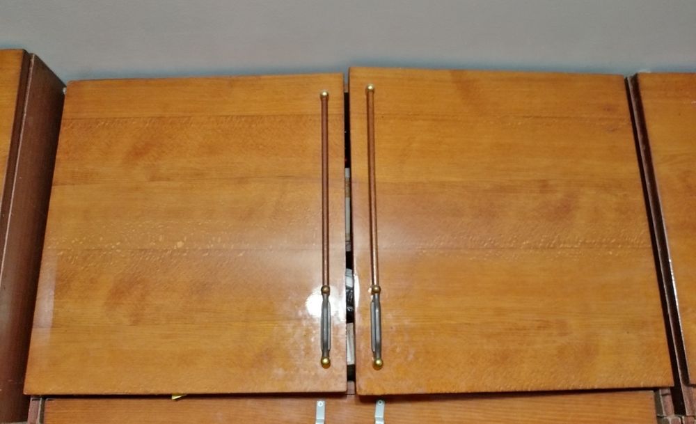 Тумба, тумбочка, антресоль