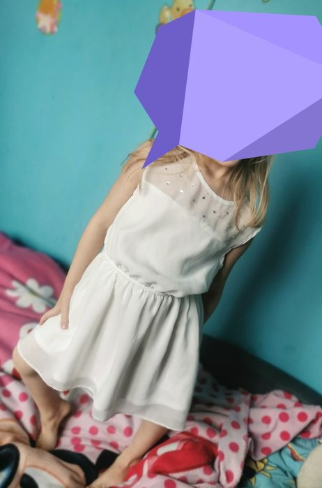 Sukienka 104 Biała Dłuższy Tył