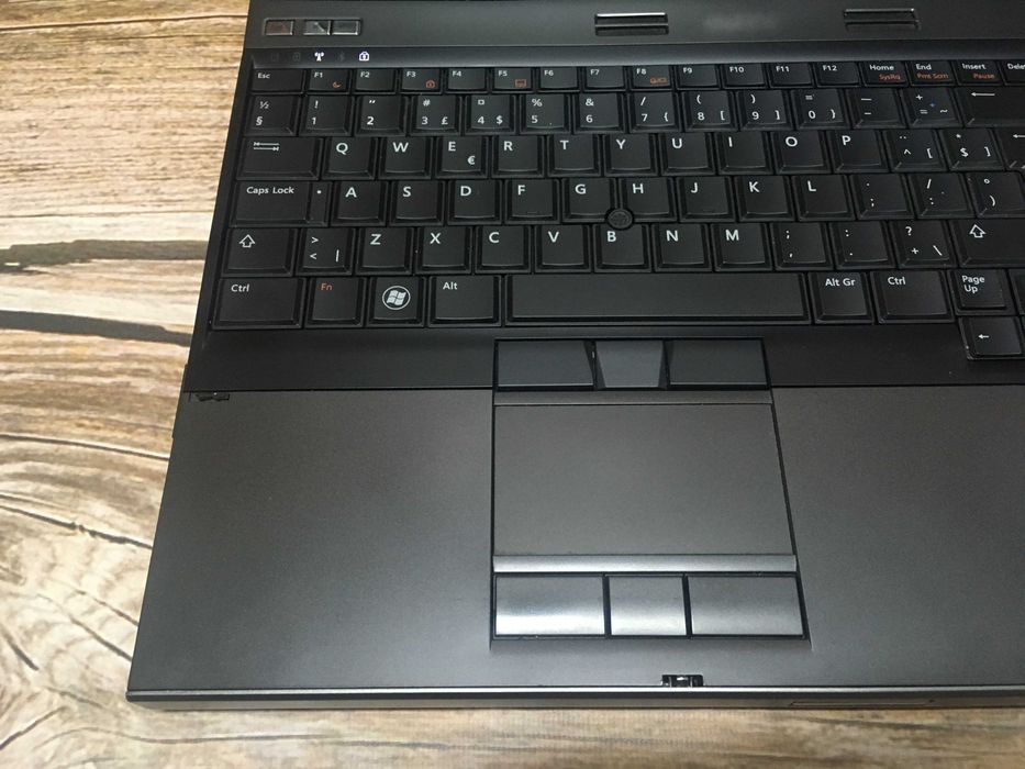 DELL Precision M4600  uszkodzona matryca
