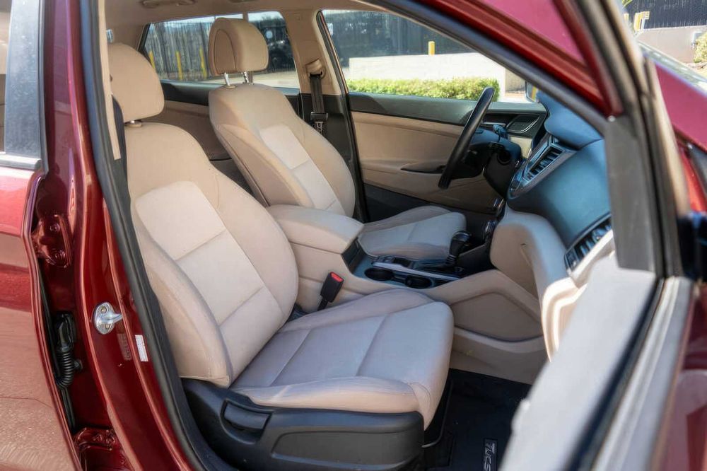 Hyundai Tucson Limited      2017