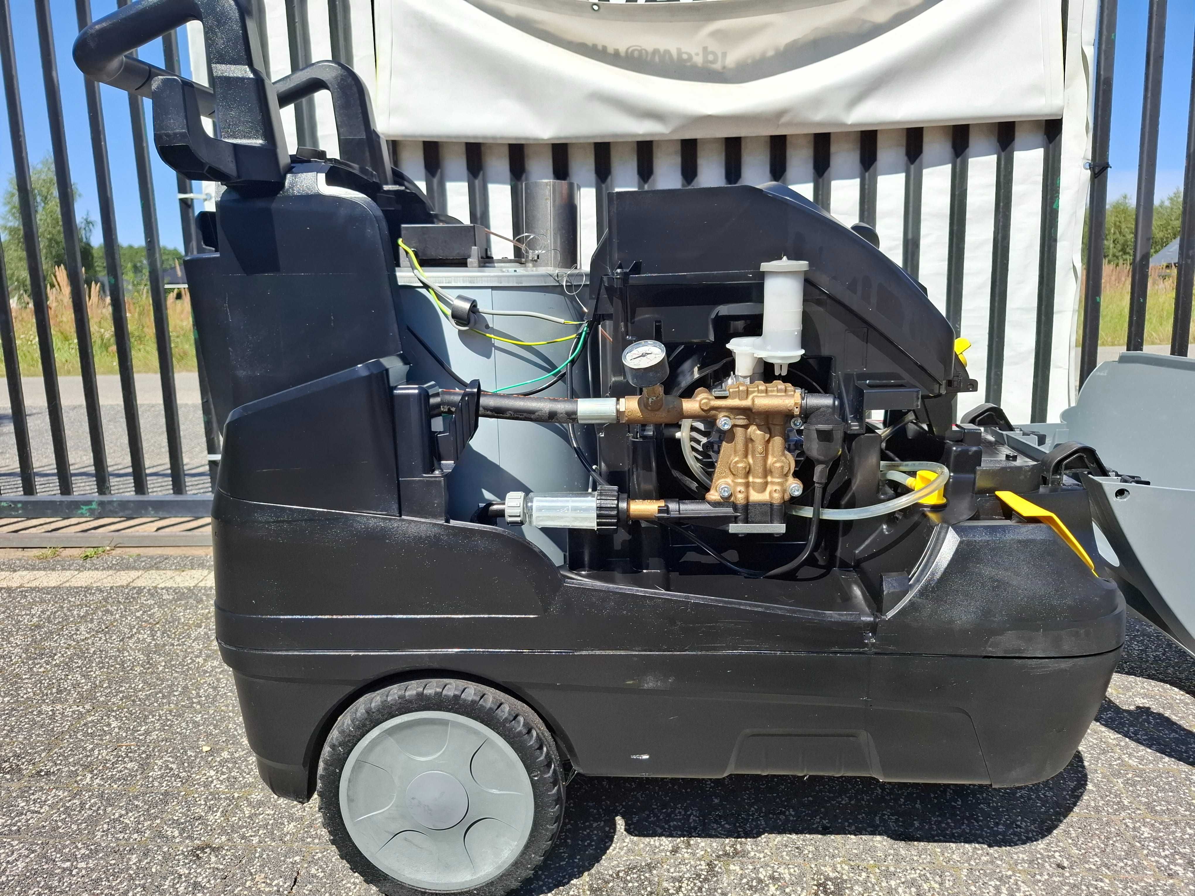 Myjka ciśnieniowa Karcher HDS 5/12C *230V* Gorąca woda*