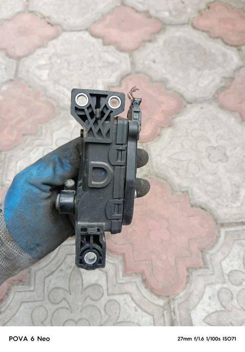 Педаль газа Renault Master 2.5  DCI /2.2 DCI 2003-2010