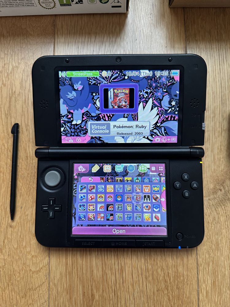 3DS XL + Caixa (Desbloqueada, 128Gb, Todos os Pokemon/Mario/Zelda/etc)