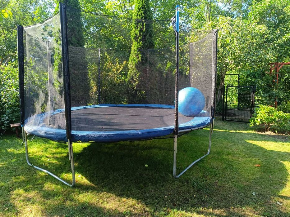 Działka ROD KOLEJARZ, 500m2, dwie altanki, taras, trampolina