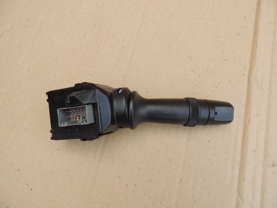 Przełącznik wycieraczek włącznik manetka Hyundai I20 lift 12,13,14-15