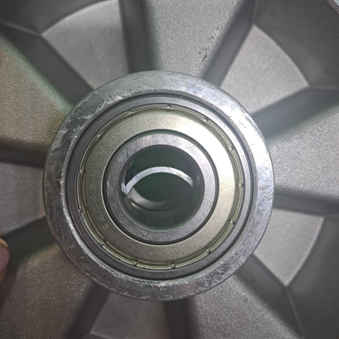 koło aluminiowo gumowe czarne fi 20