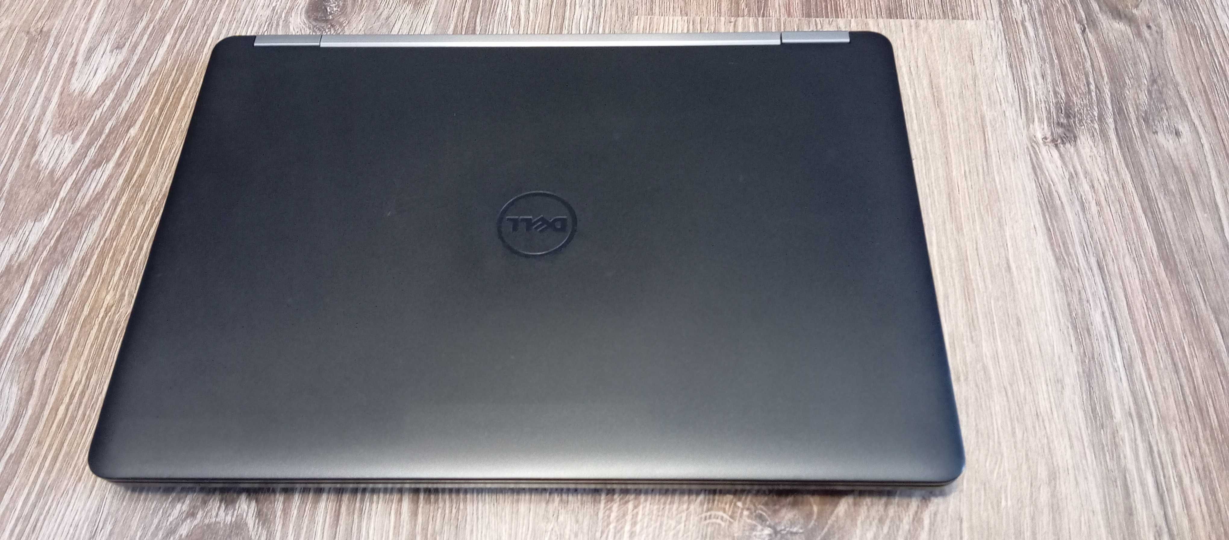 Laptop Dell E5470 14 " Intel Core i7 8 GB / 256 GB czarny
