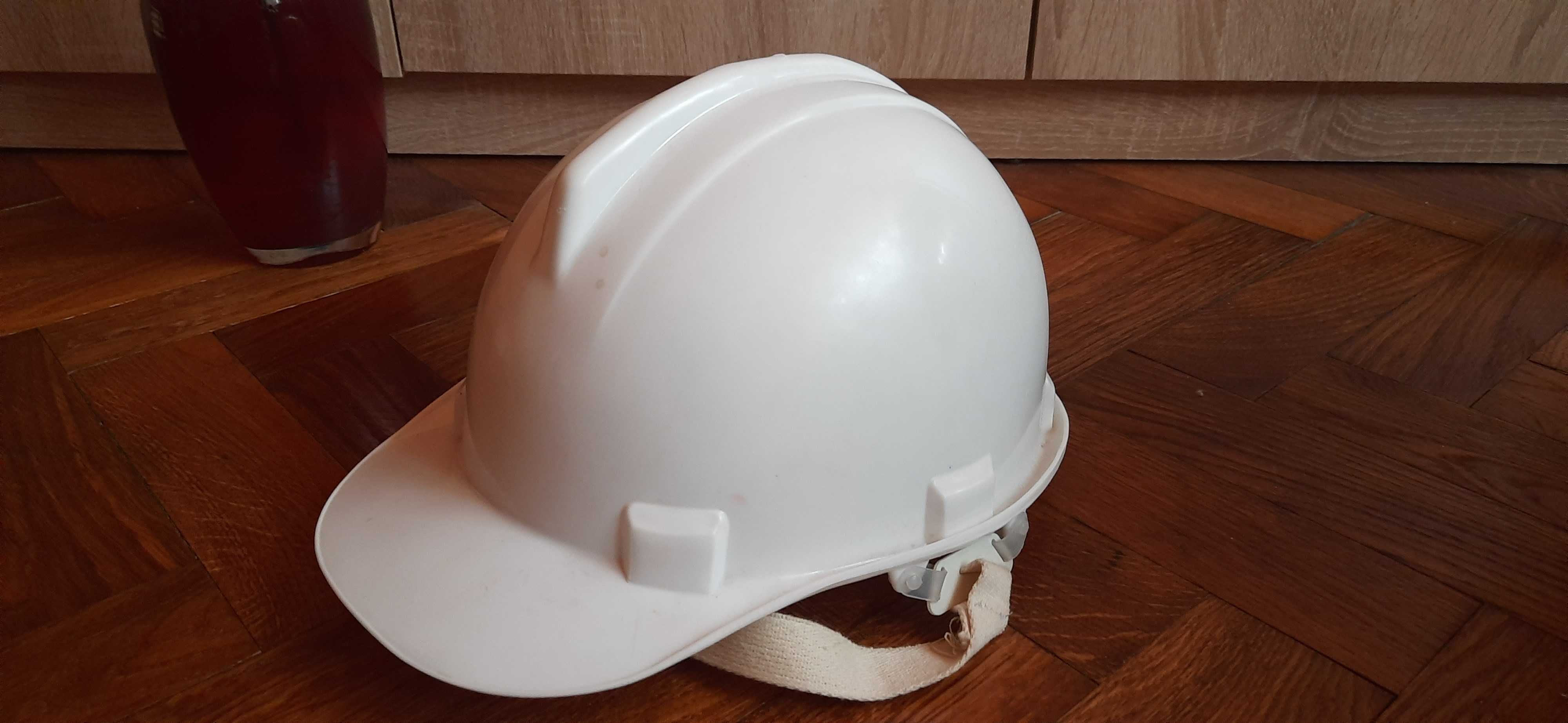 Kask Boba budowniczego do skrzynki z narzedziami z innego ogloszenia