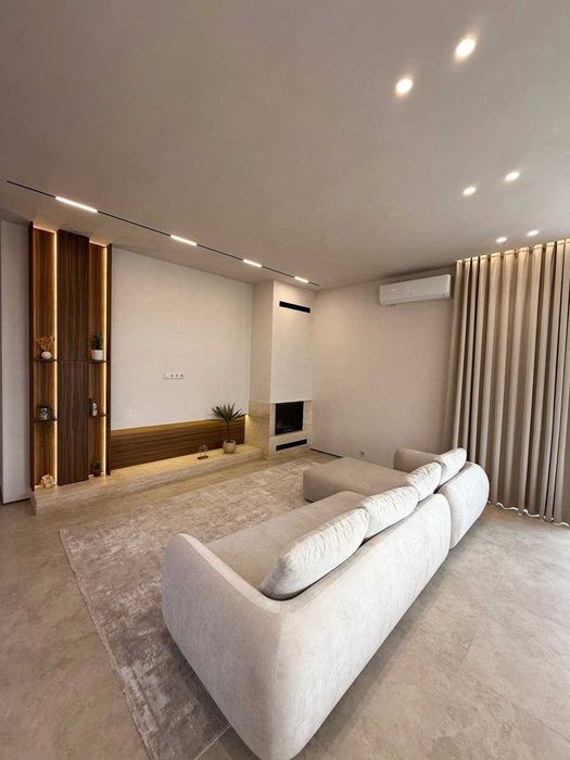 Елегантний вишуканий та комфортний БУДИНОК З РЕМОНТОМ та меблями