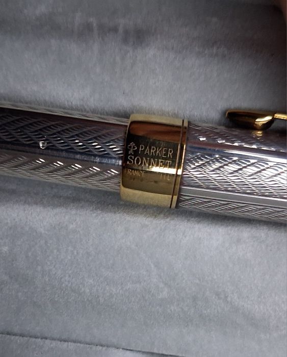 Caneta Parker Sonnet Fougere em prata