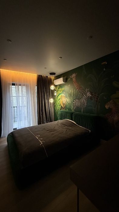 Продаж Елітного Будинку-Дуплекса з ремонтом в центрі міста Чернівці