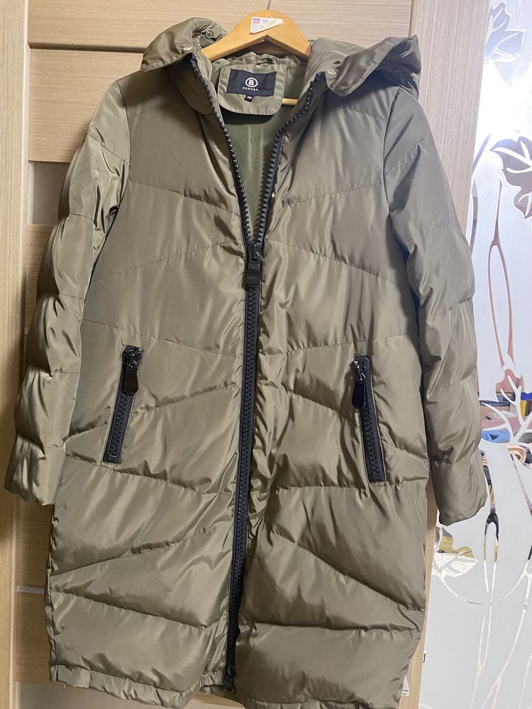Жіночий пуховик Bogner