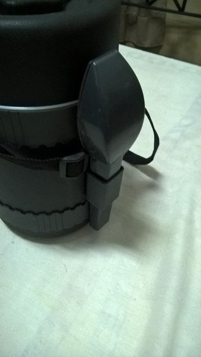 Termo com 3 caixas e talheres