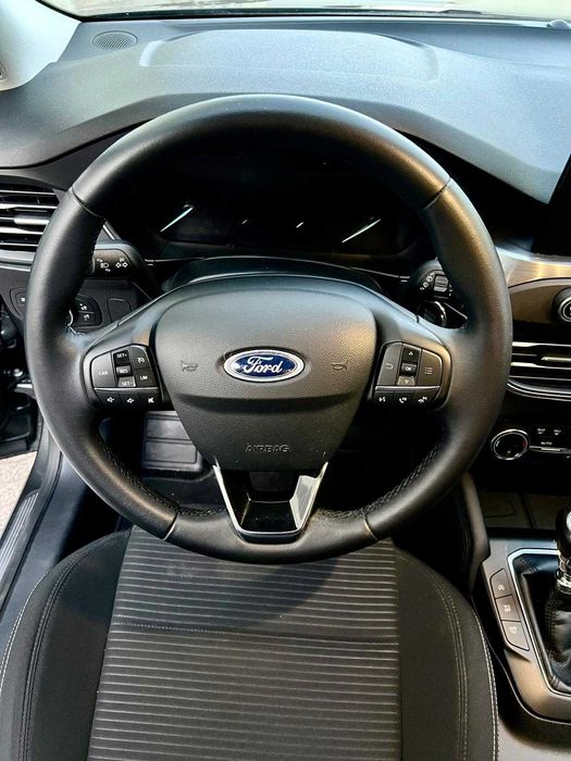 FORD Focus SW 1.5 Eco Blue Titanium Best c/ nova
