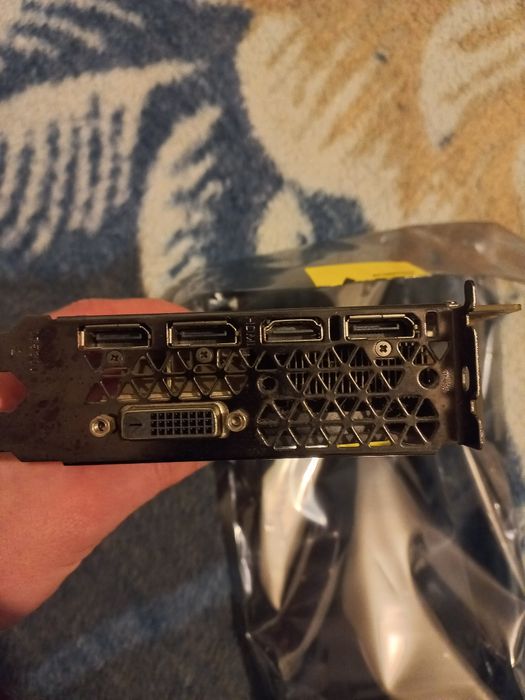 Placa Gráfica Zotac Geforce GTX 1060 6gb 192bit gddr5