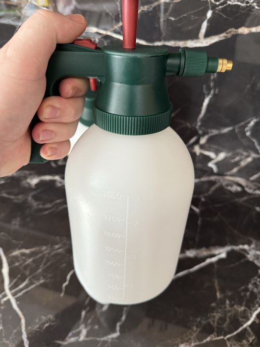 Садовий ручний обприскувач розпилювач PARKSIDE 2 л