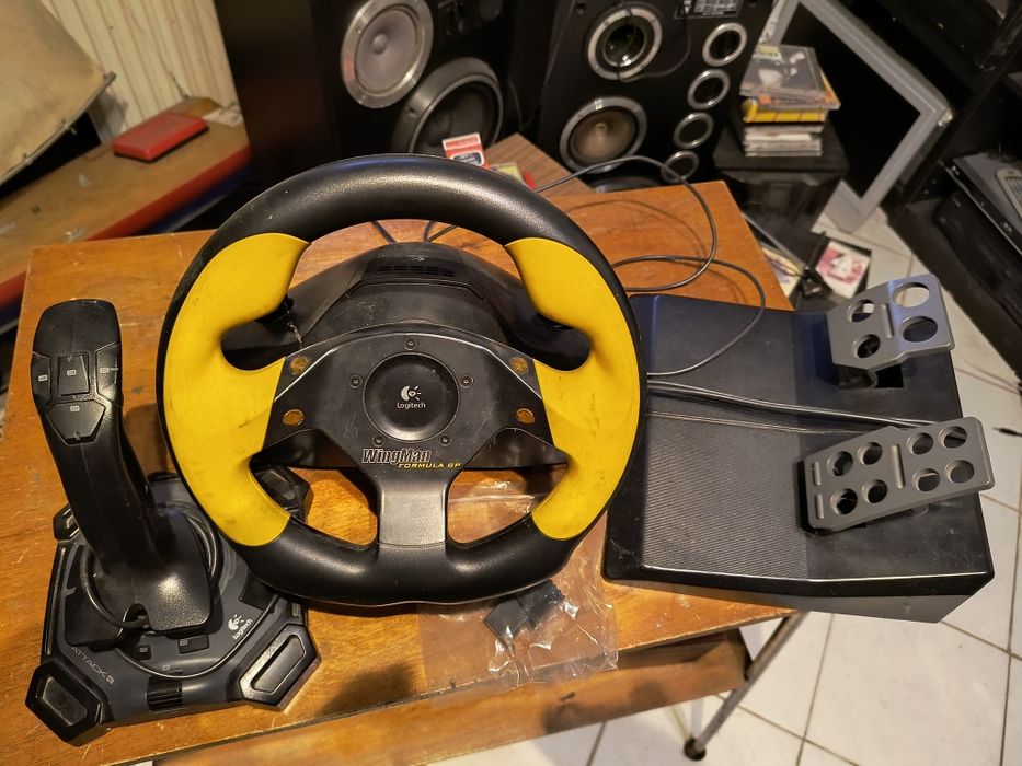 Kierownica Logitech Formula Gp i joystick Attack3