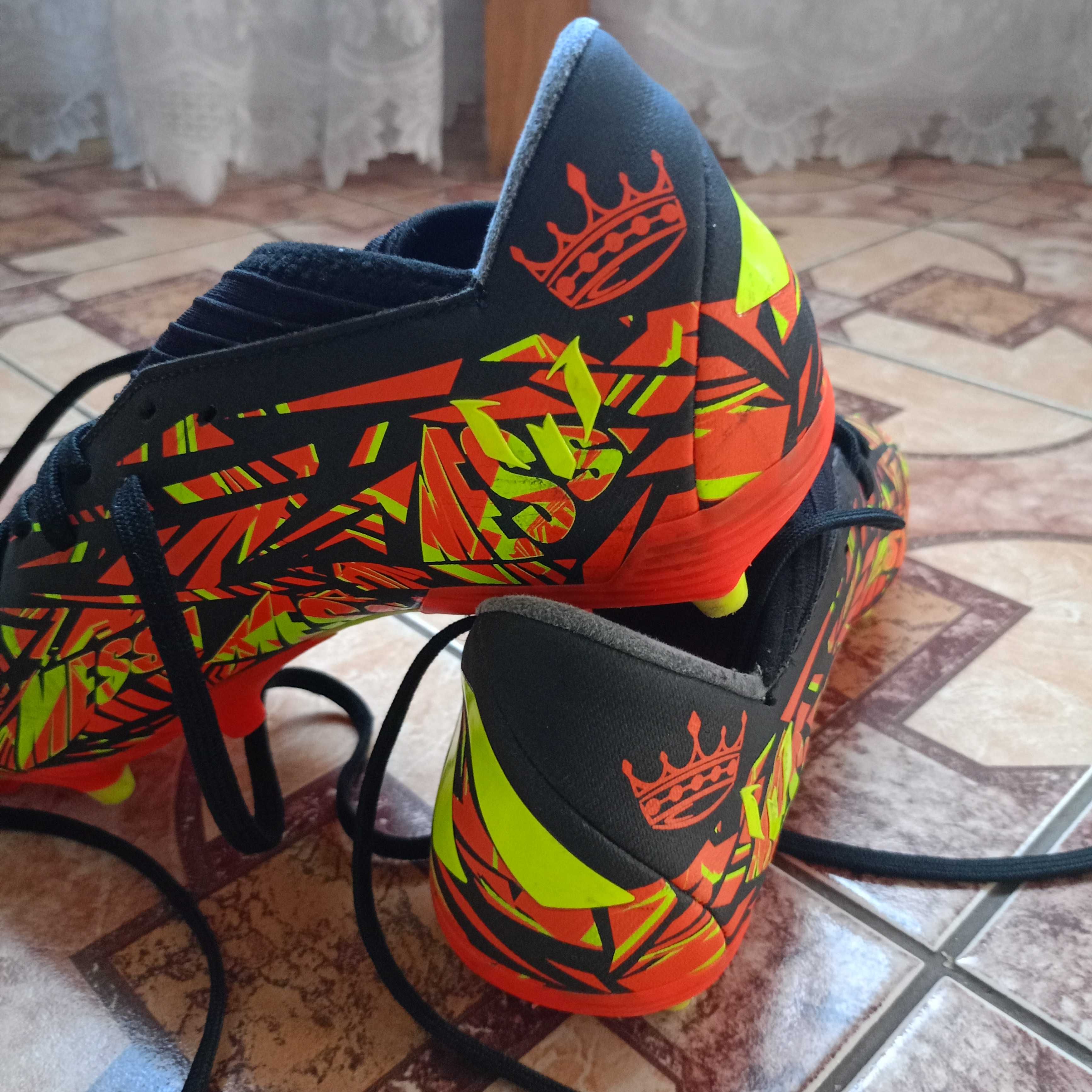 Бутси футбольні adidas