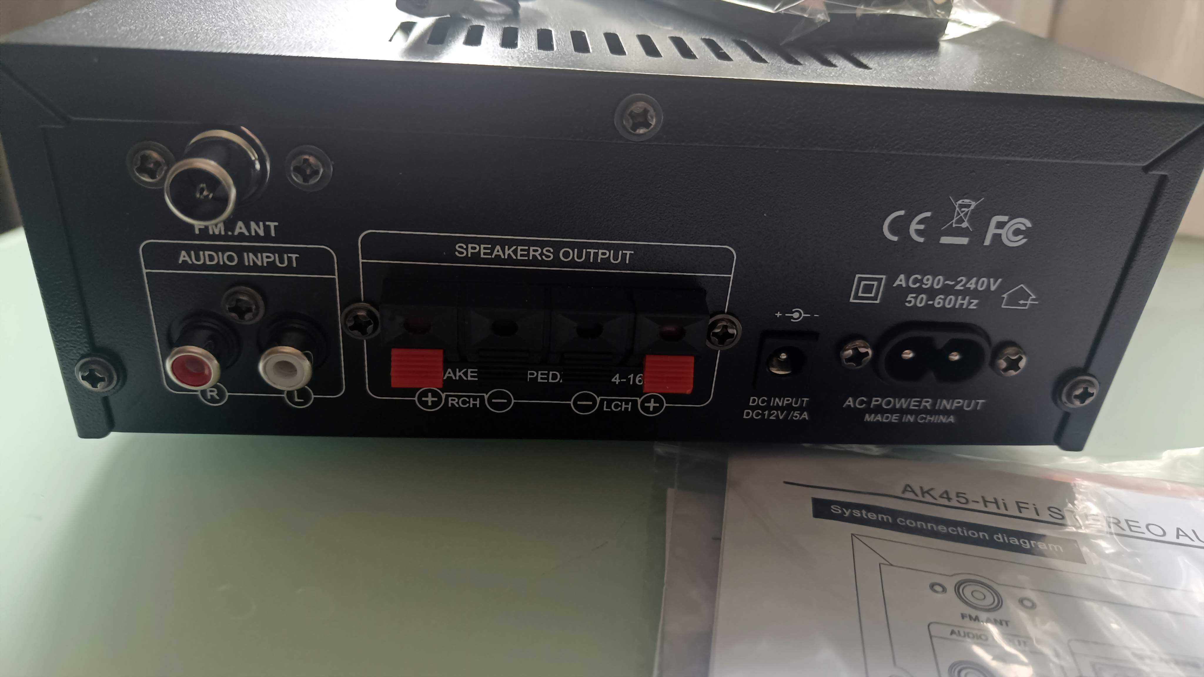 Amplituner  stereo USB Bluetoth NOWY