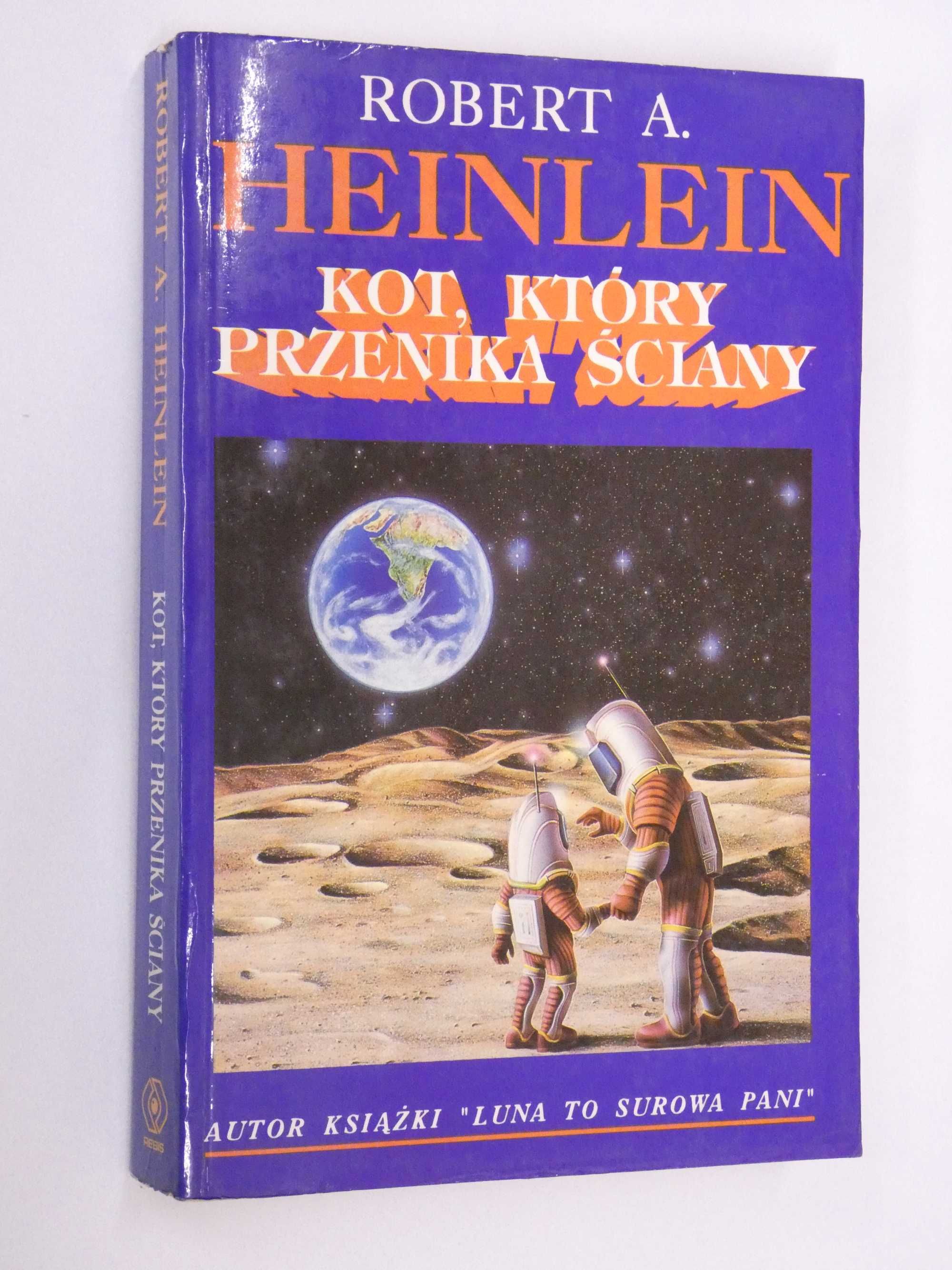 Kot który przenika ściany Heinlein