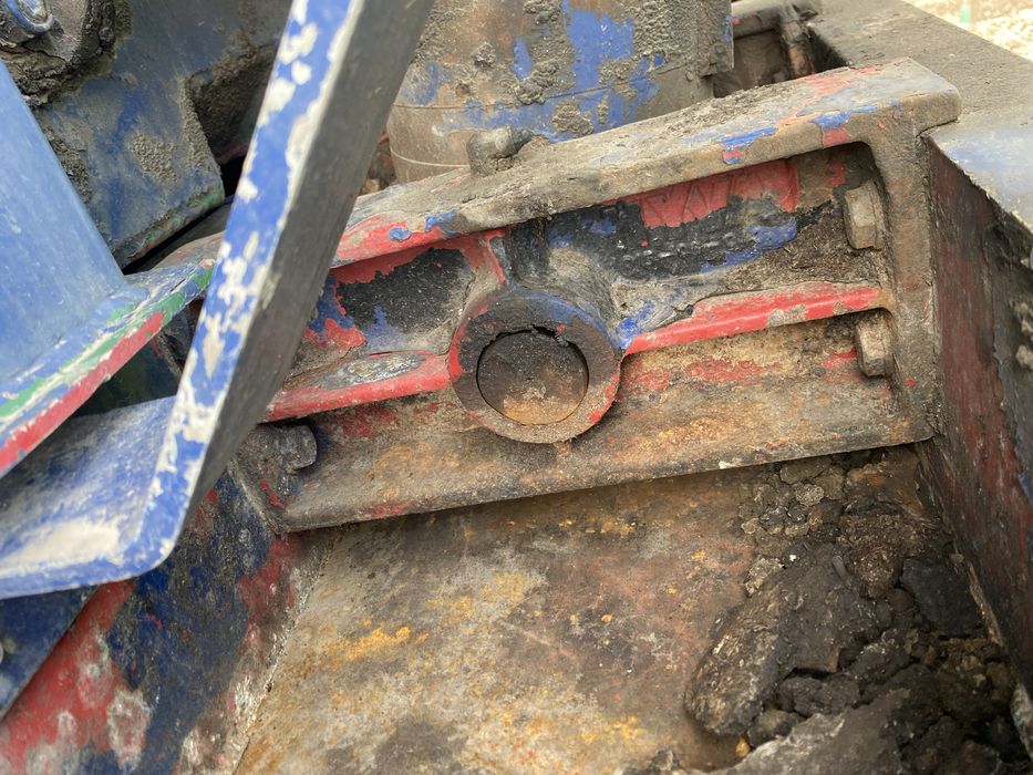 Продам напівпричіп самоскид 55 кубів Stas 038-3FAK