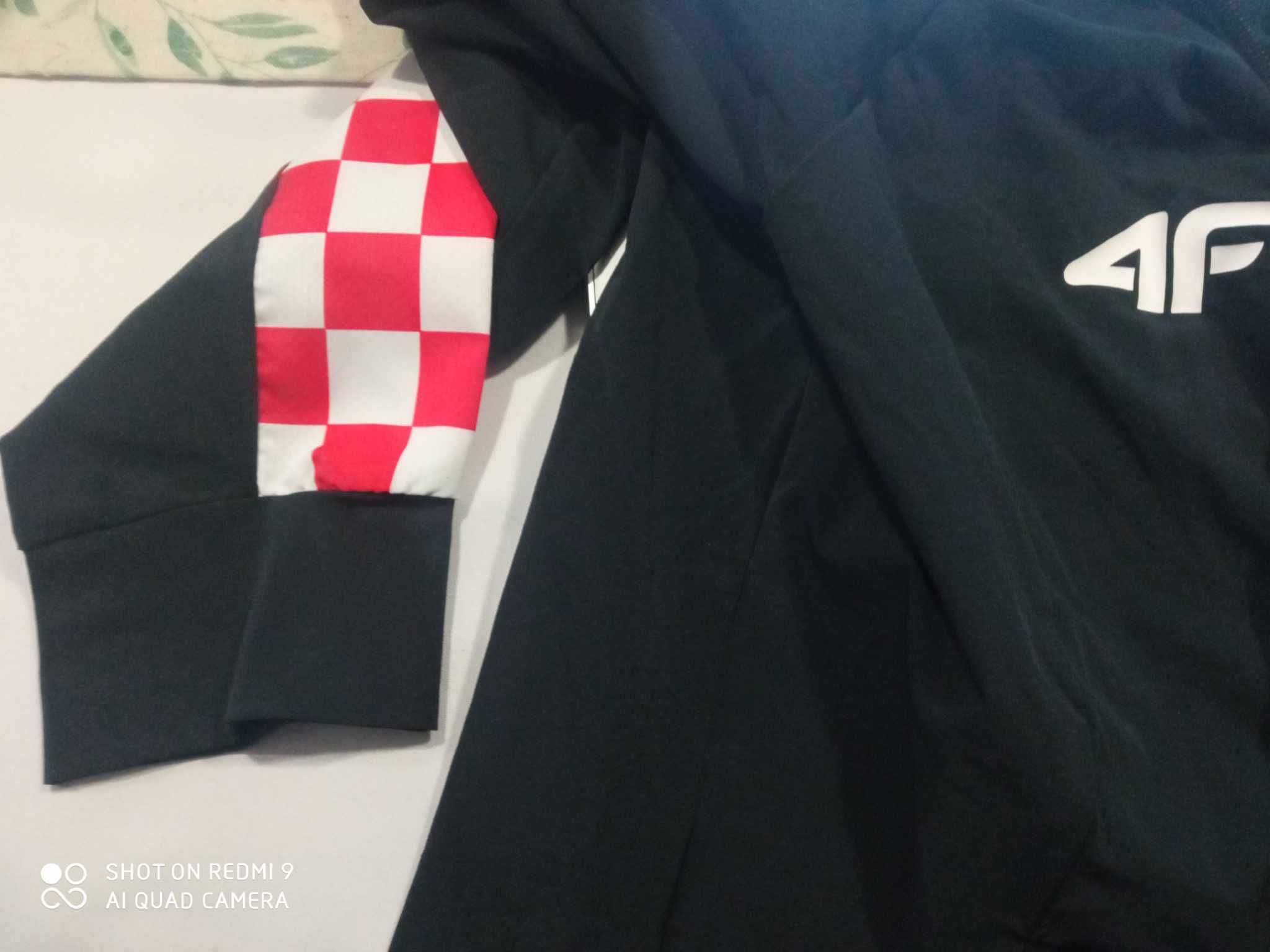 Bluza sportowa 4F rozmiar M Croatia damska chłopięca junior dziewczęca