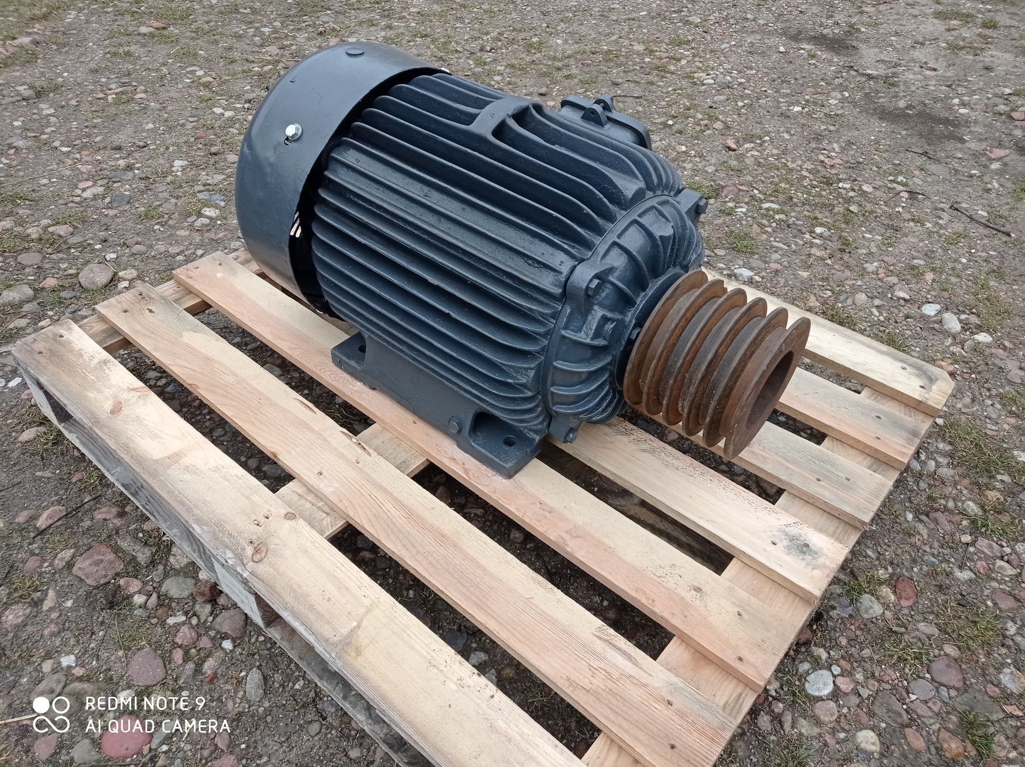 Silnik elektryczny 30 kw 1470 obr Celma