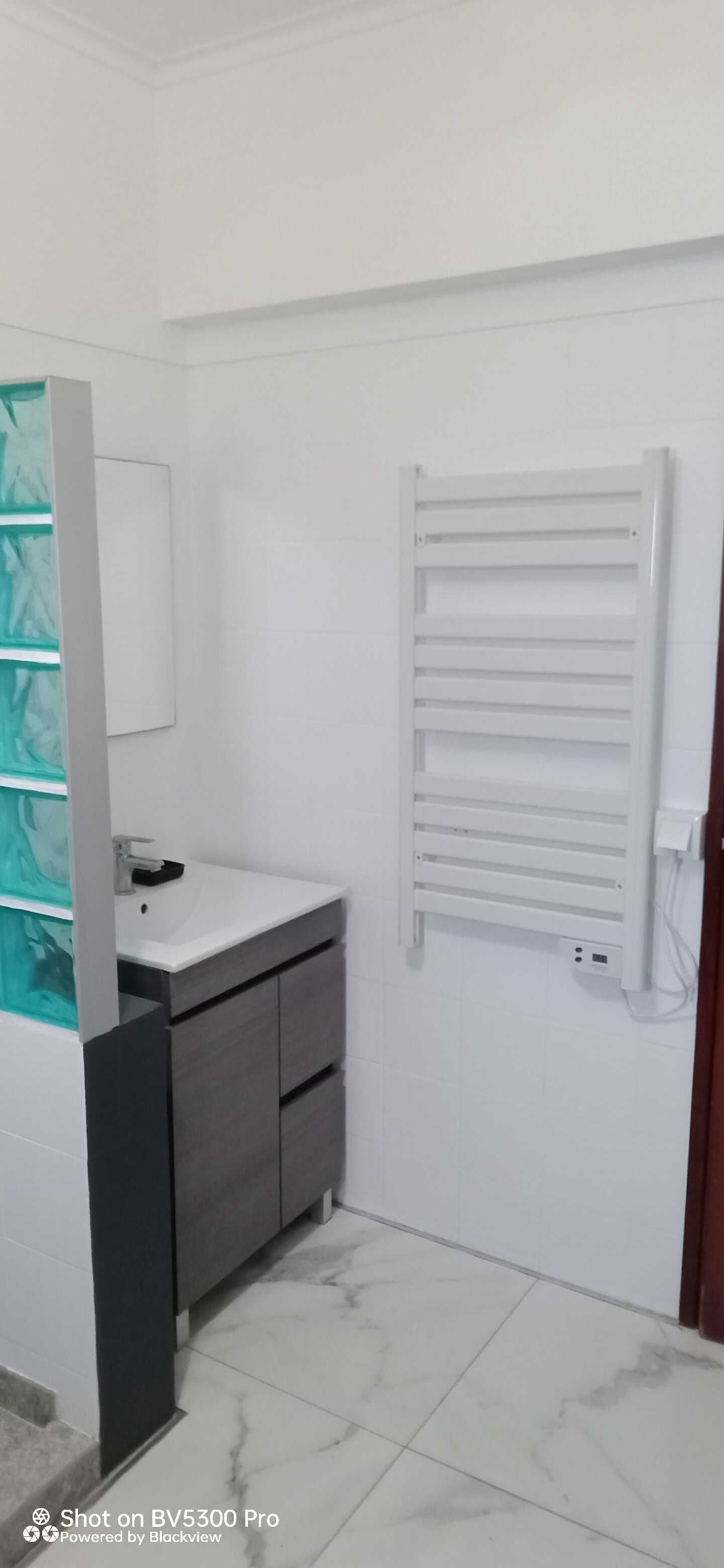 Almada-Cova da Piedade - Quartos mobilados (12-14 m2) para estudantes