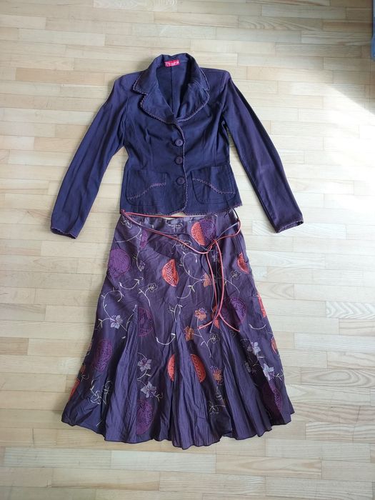 Komplet S żakiet spódnica brązowy 36