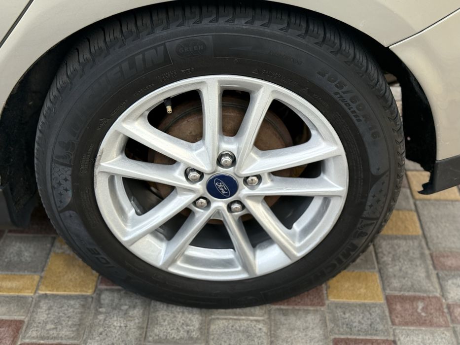 Ford Focus 2015 год АВТОМАТ