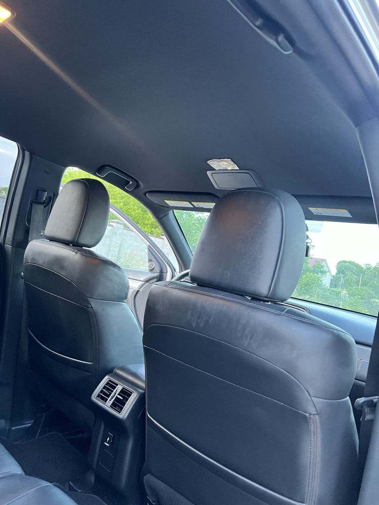 Mitsubishi outlander phev 2019 SEL 2.0