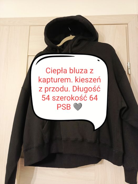 Piękna bluza z kapturem ciepła
