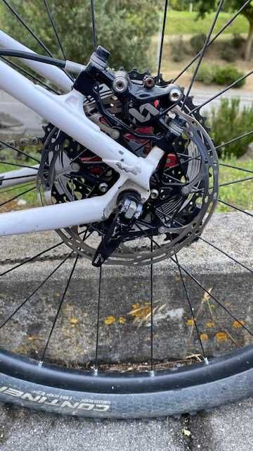 BTT Cannondale Lefty 29 F-Si all carbon 9Kg