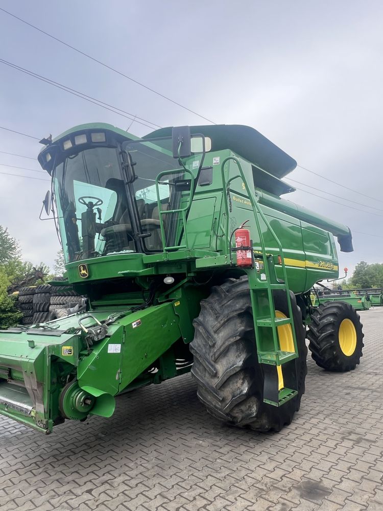 John Deere 9760 Комбайн