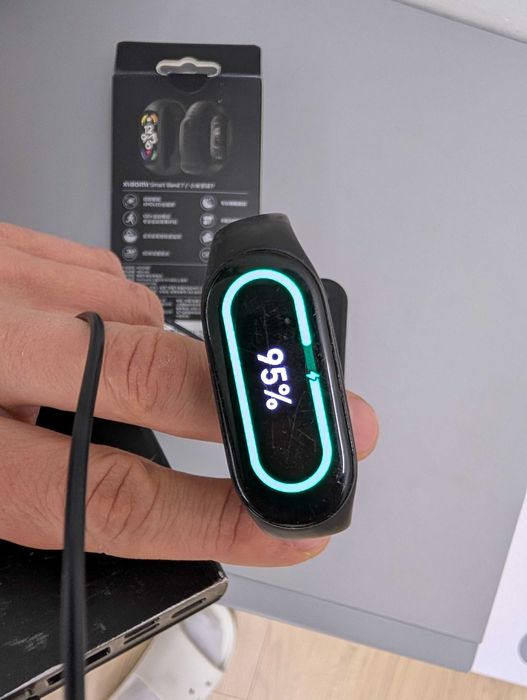 Фітнес браслет годинник Xiaomi Mi Smart Band 7 (технічно без нюансів)