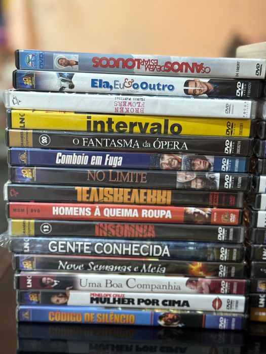 Coleção 63 Dvds 27 ainda selados!