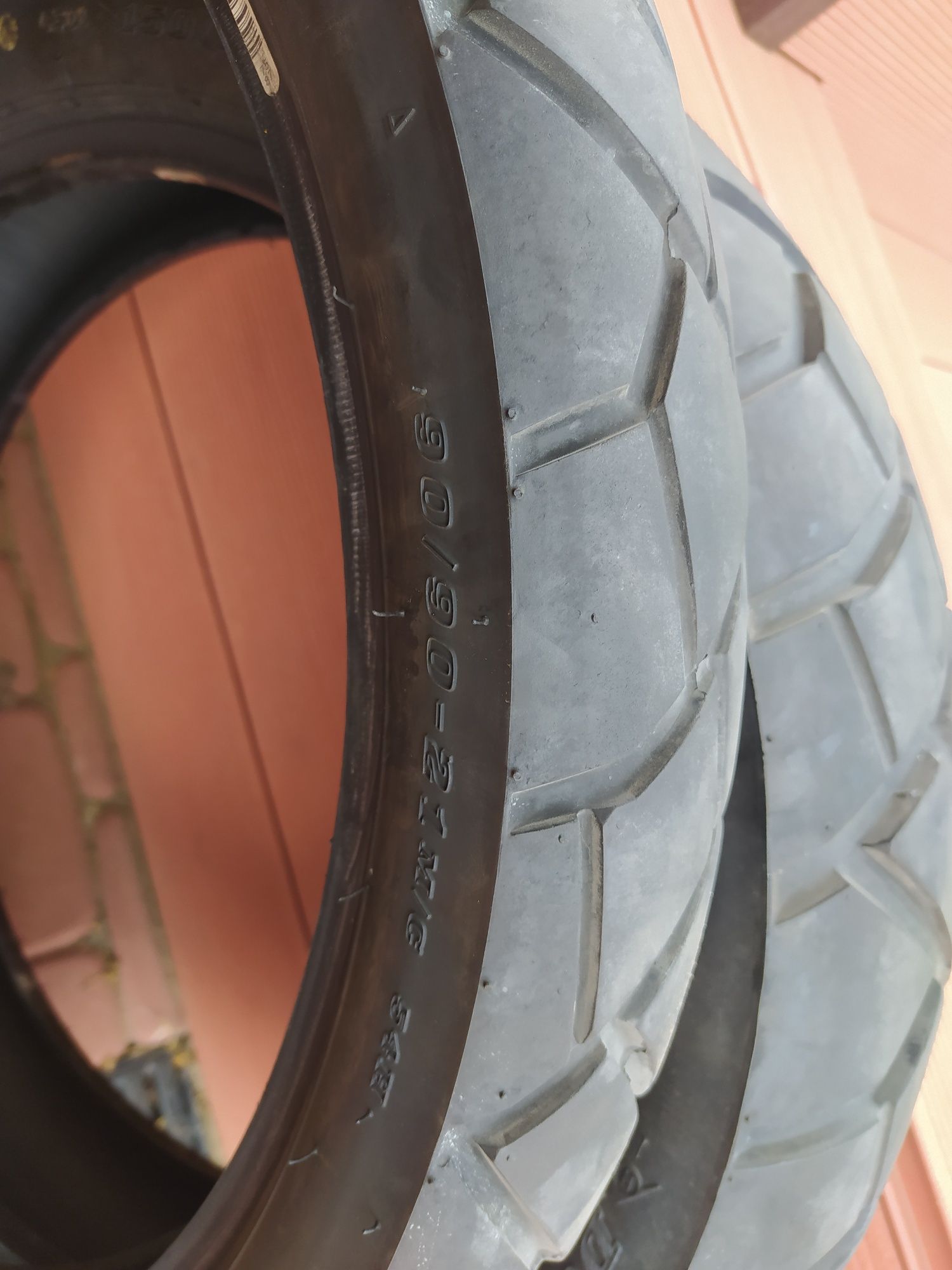 Opony motocyklowe Dunlop z  hondy transalp. 150/90R18 90/90R21