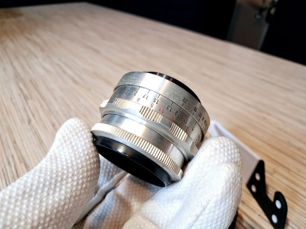 Unikat ! Polecam obiektyw Carl Zeiss Jena Tessar 2,8/50 Exa Vintage !