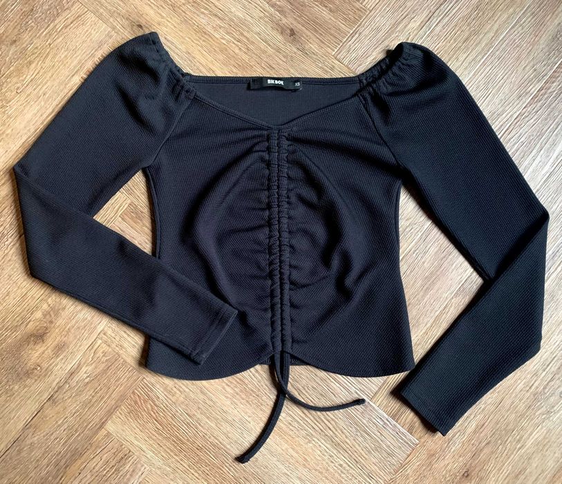 Bik Bok czarna bluzka marszczenie odkryte ramiona dł. rękaw XS 34 BDB