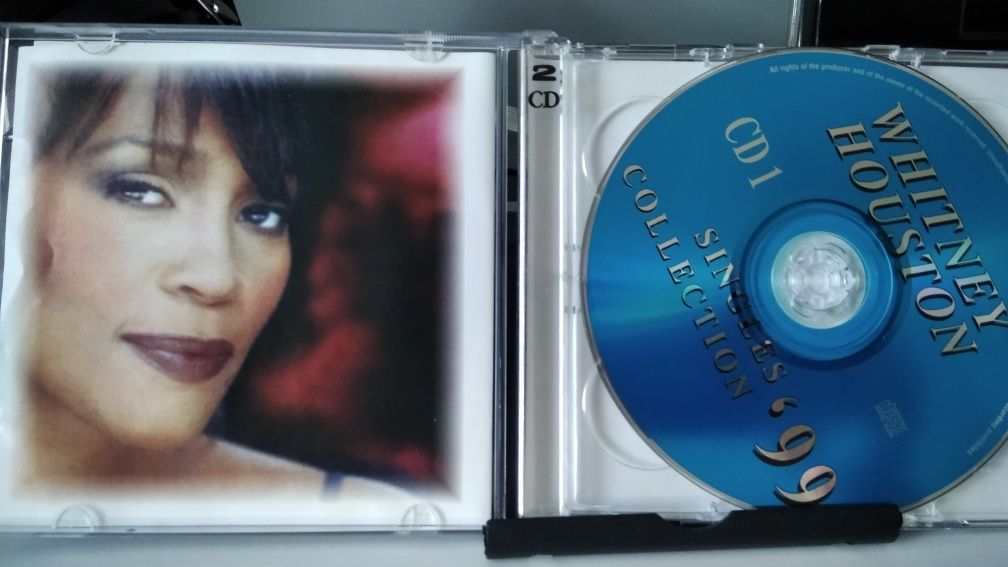 Whitney Houston - Singles Collection CD x 2