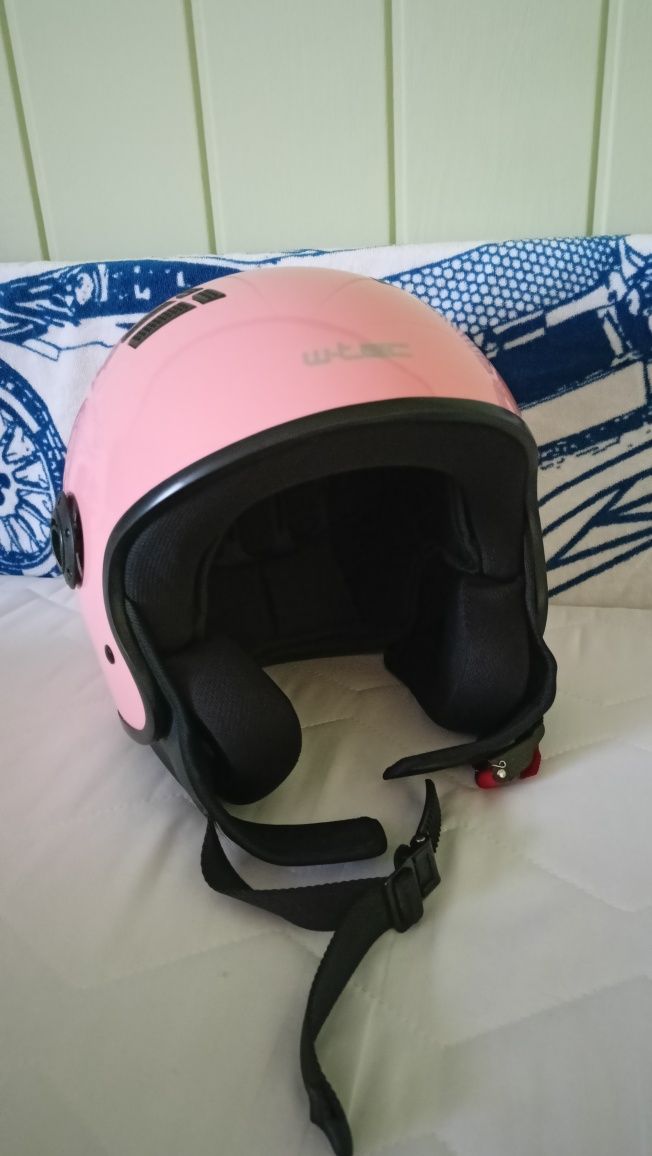 Kask W-TEC BARALDO MELON S (55-56) ECE R22-06 + szybka i pokrowiec