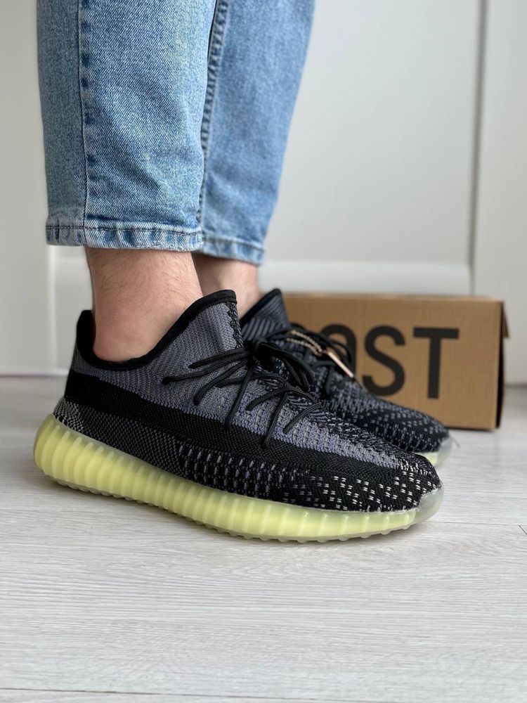 Чоловічі кросівки. Мужские кроссовки Adidas Yeezy Boost 350.