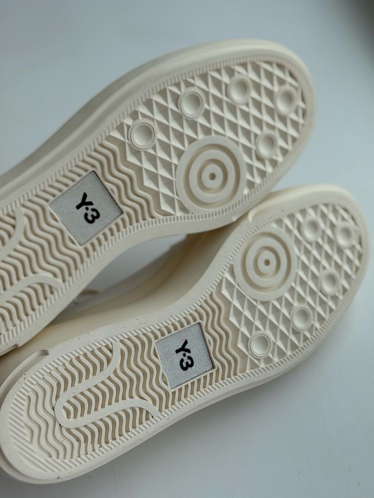 y-3 ajatu court low
