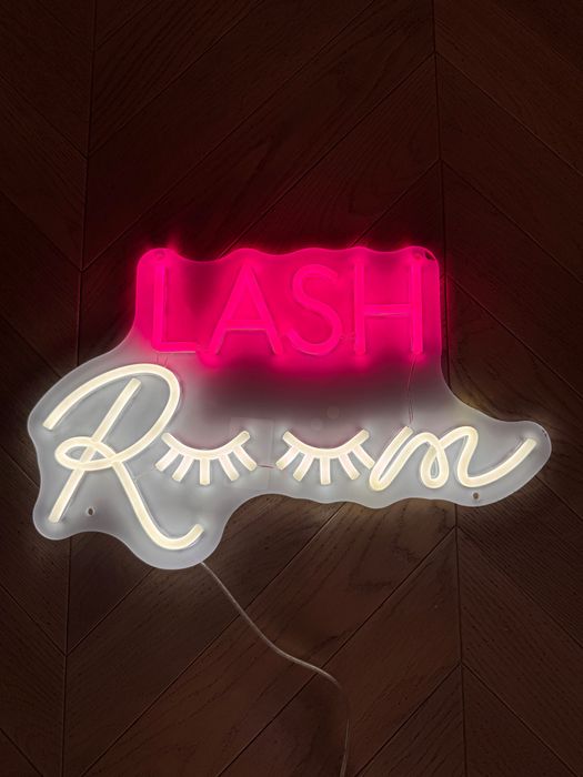Neon Beauty
neon Beauty rzęsy